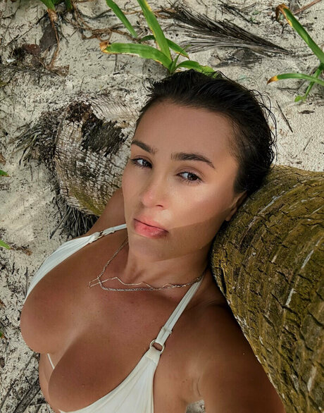 Monique Hristovska onlyfans leaks