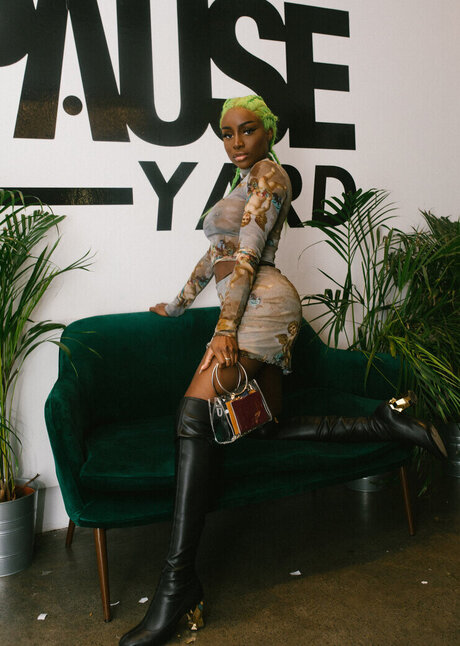 Sandra Lambeck onlyfans leaks sex