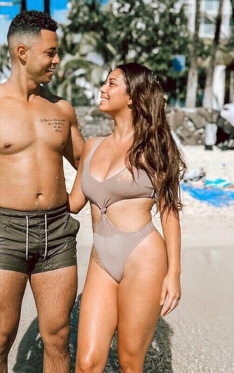 TheLearys onlyfans leak ass