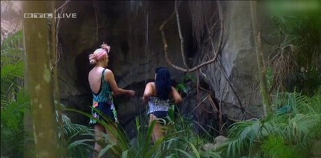 Ich bin ein Star Holt mich hier raus_ tits onlyfans