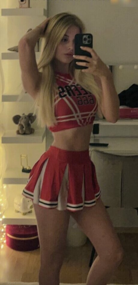 Jellina desnuda onlyfans