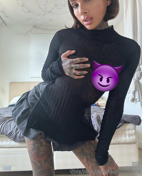 Cleo Petra nsfw onlyfans