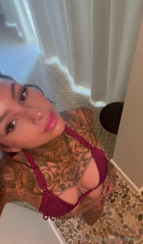 Cleo Petra onlyfans nude content