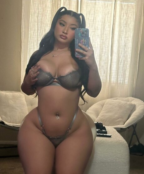 thaonenonlyyb onlyfans free