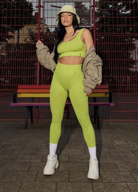 Ivana Santacruz onlyfans sex leak