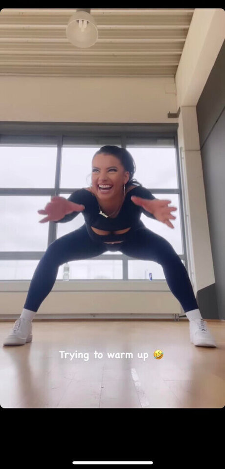 Ivana Santacruz onlyfans leaks porn