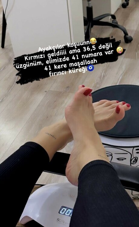 Hande Sar o lu onlyfans nide