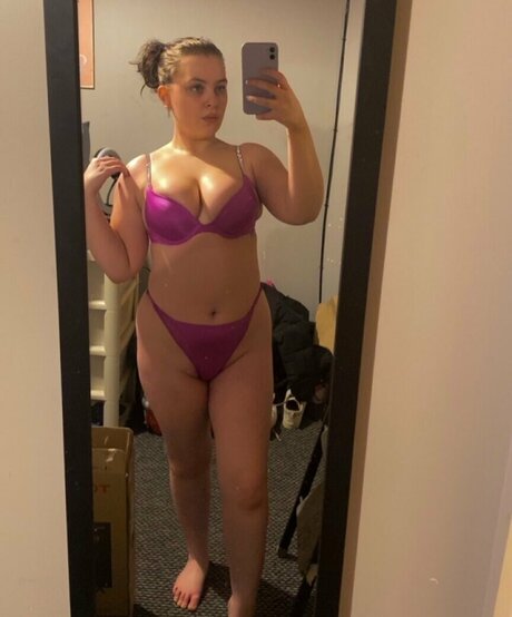 tinamcbr03 onlyfans content type