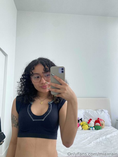 miaxrain only fans pictures