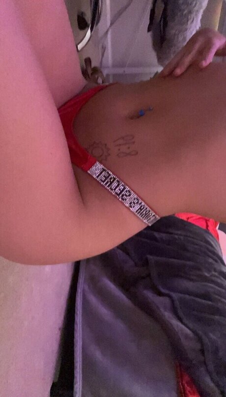 Lindsay Bertoa onlyfans explicit content