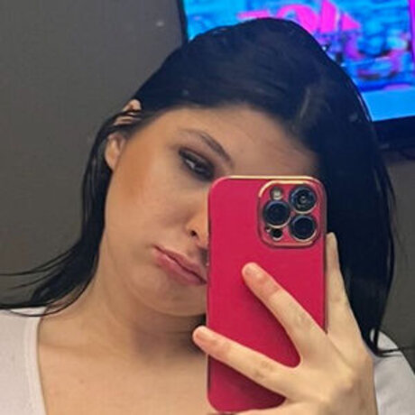 Lindsay Bertoa on onlyfans