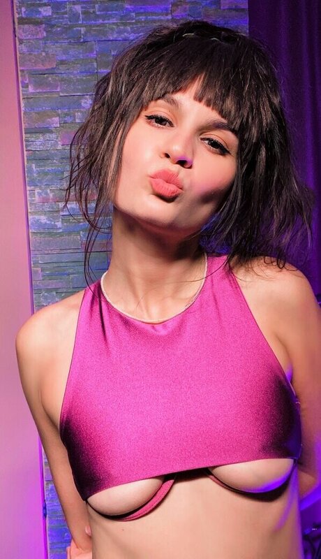 Tonya Rozatti onlyfans leak porn