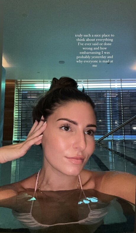 Carla Bezanson onlyfans creator