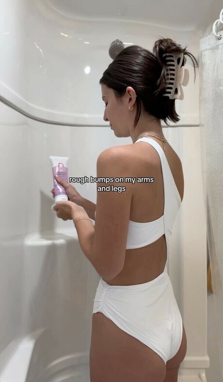 Carla Bezanson onlyfans nude photos