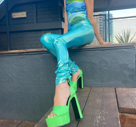 Nina Nesbitt onlyfans leaks nude