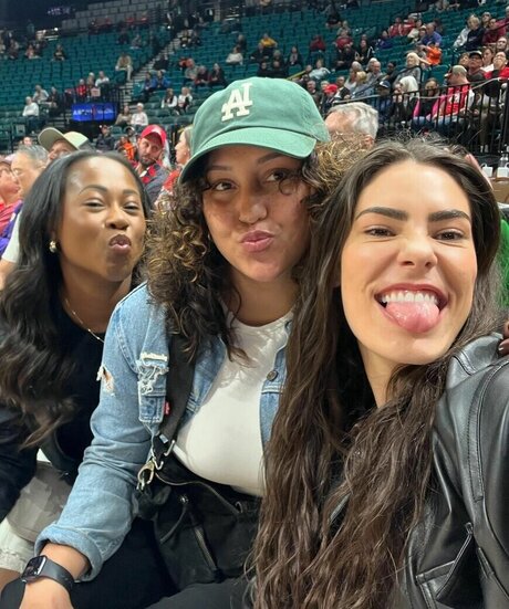 Kelsey Plum WNBA Star onlyfans leake