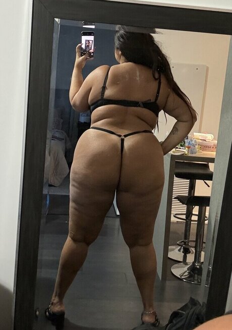 Calista Diamandis nude leaks onlyfans