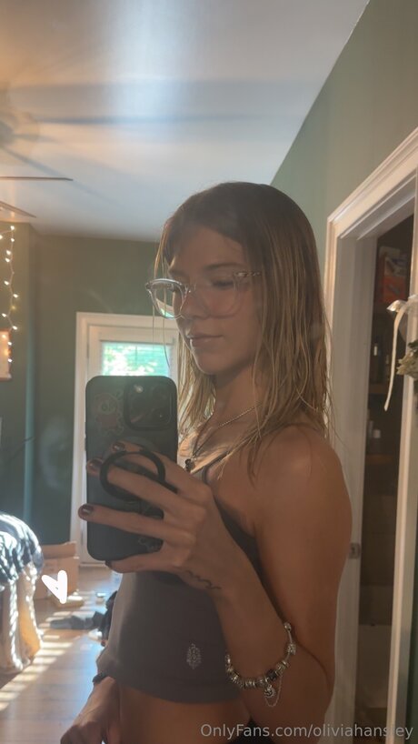 Oliviahansley onlyfans leaj