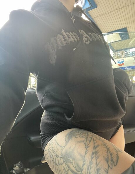 tt t772 onlyfans boobs