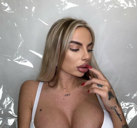 Lucia Smieskova onlyfans nudes leaks