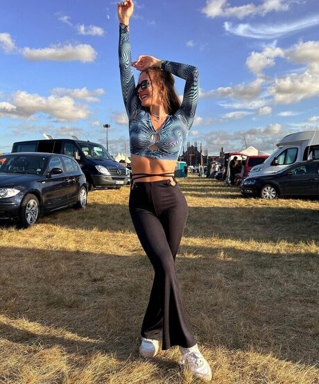 lara emilia onlyfans nude leak