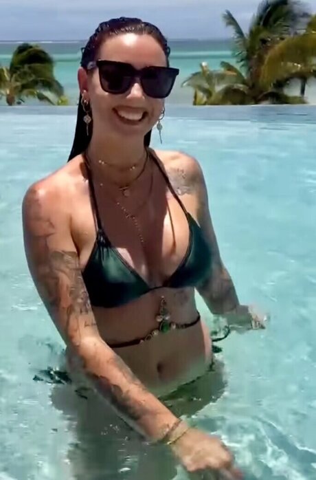 Aline Jost Diraimondo onlyfans leak sex