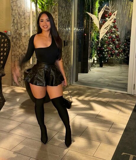 linnsquatsmore onlyfans leak porn