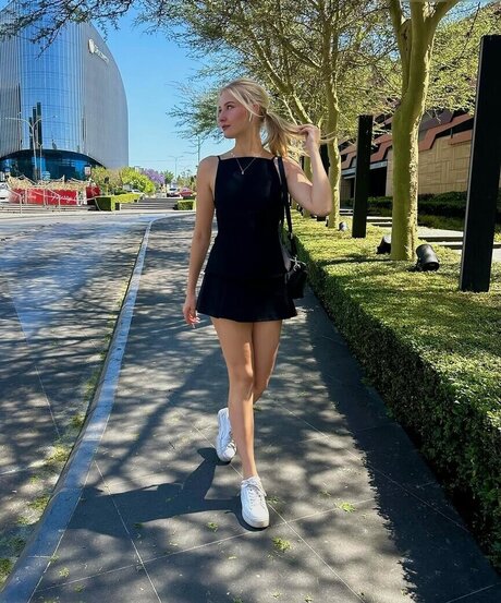 Juliet Small onlyfans fuck