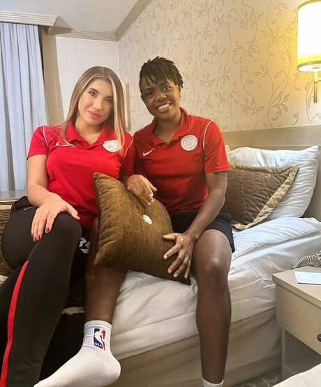 Elif Karaarslan boobs onlyfans