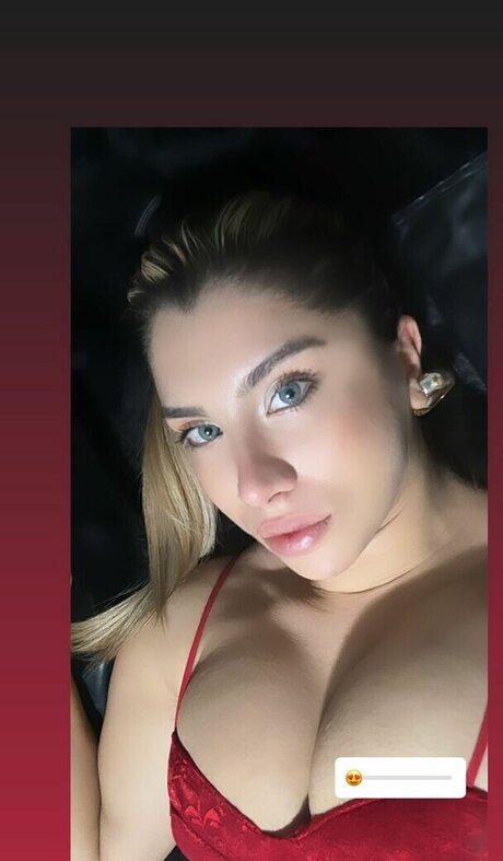 Elif Karaarslan Profile pic