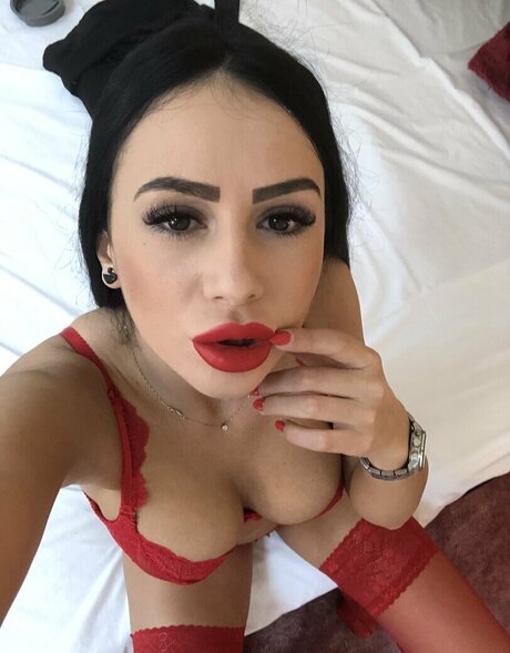 layla131313 onlyfans porn leak