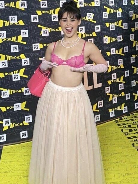 Alessandra Mele onlyfans sexy