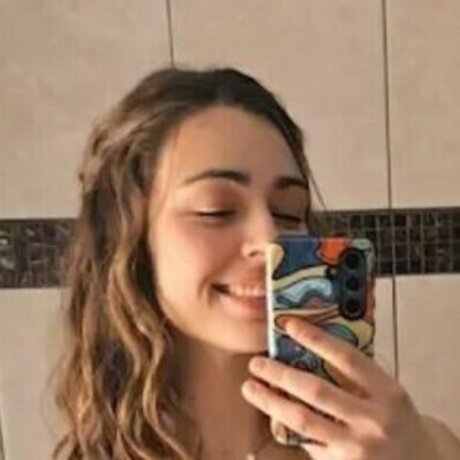 Madison Fry onlyfans model