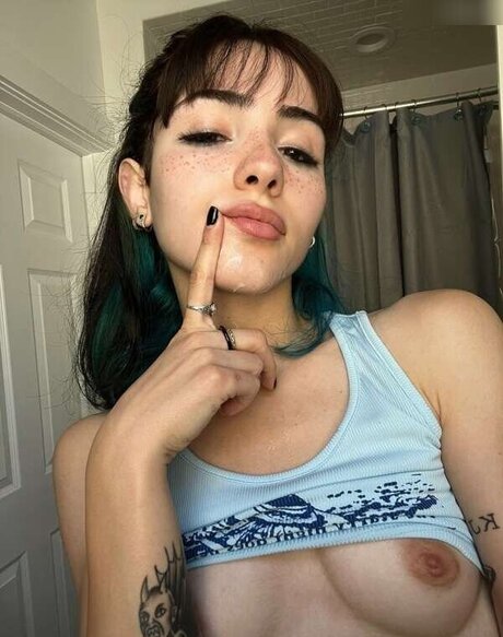 Kennedy Jaye nude only fans