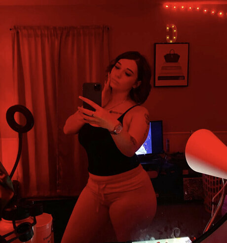 Caiidenn naked onlyfans pics