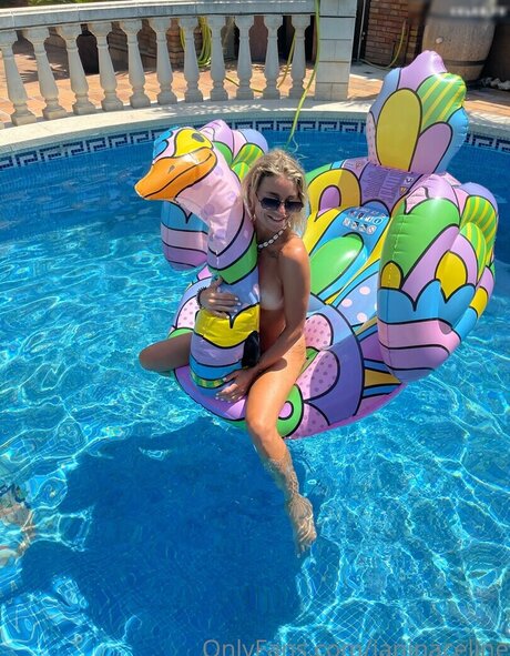 Janina Celine Jahn new onlyfans leaks