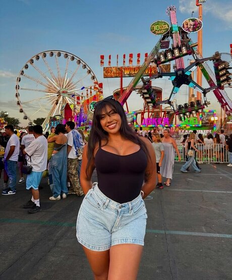 Path Wei_ onlyfans naked leak