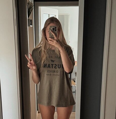 Cirizzle onlyfans boobs