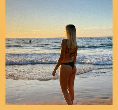 Emmi Schmidt naked onlyfans