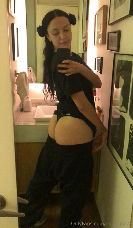 Eduarda Santana only fans nude