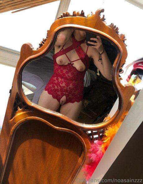 Eduarda Santana onlyfans nude photos