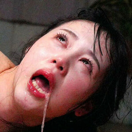 Yuzu Shirakawa onlyfans picture