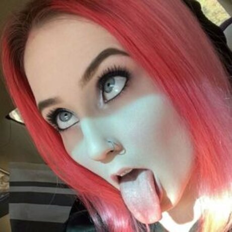 Carrie Cannie onlyfans posts