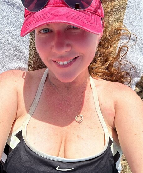 Cheryl Hawks free only fans