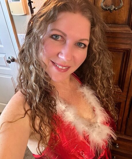 Cheryl Hawks onlyfans nude