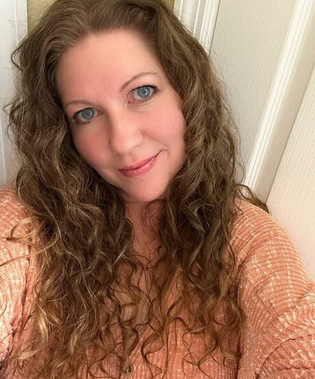 Cheryl Hawks onlyfans naked leak