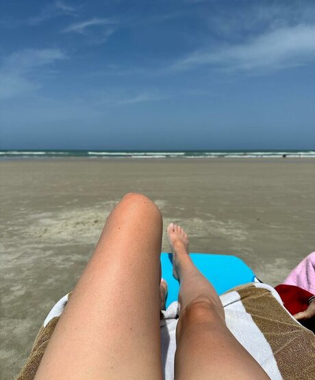 Cheryl Hawks nudes only fans