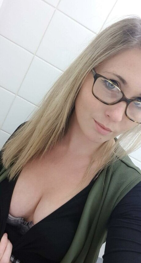 catraises onlyfans explicit content