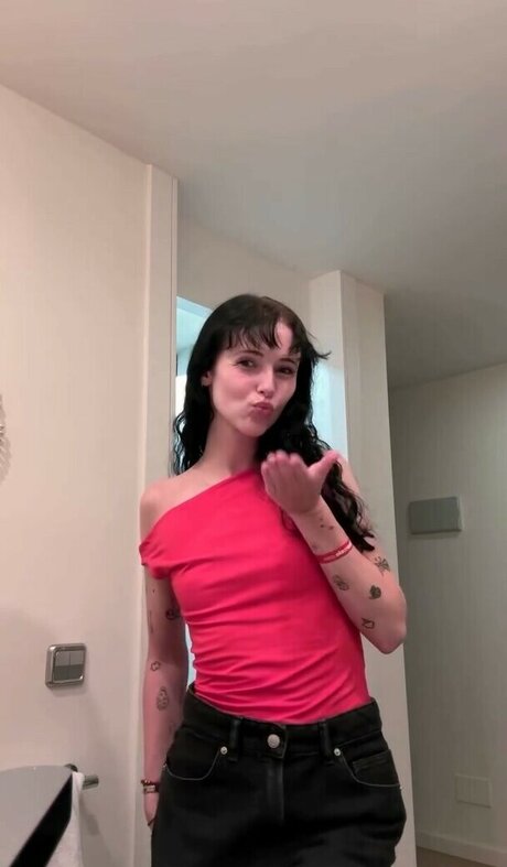 Holly Laing onlyfans leaked