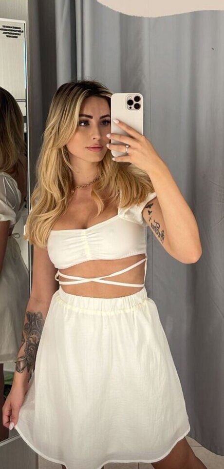 Doreen Petrova onlyfans model images